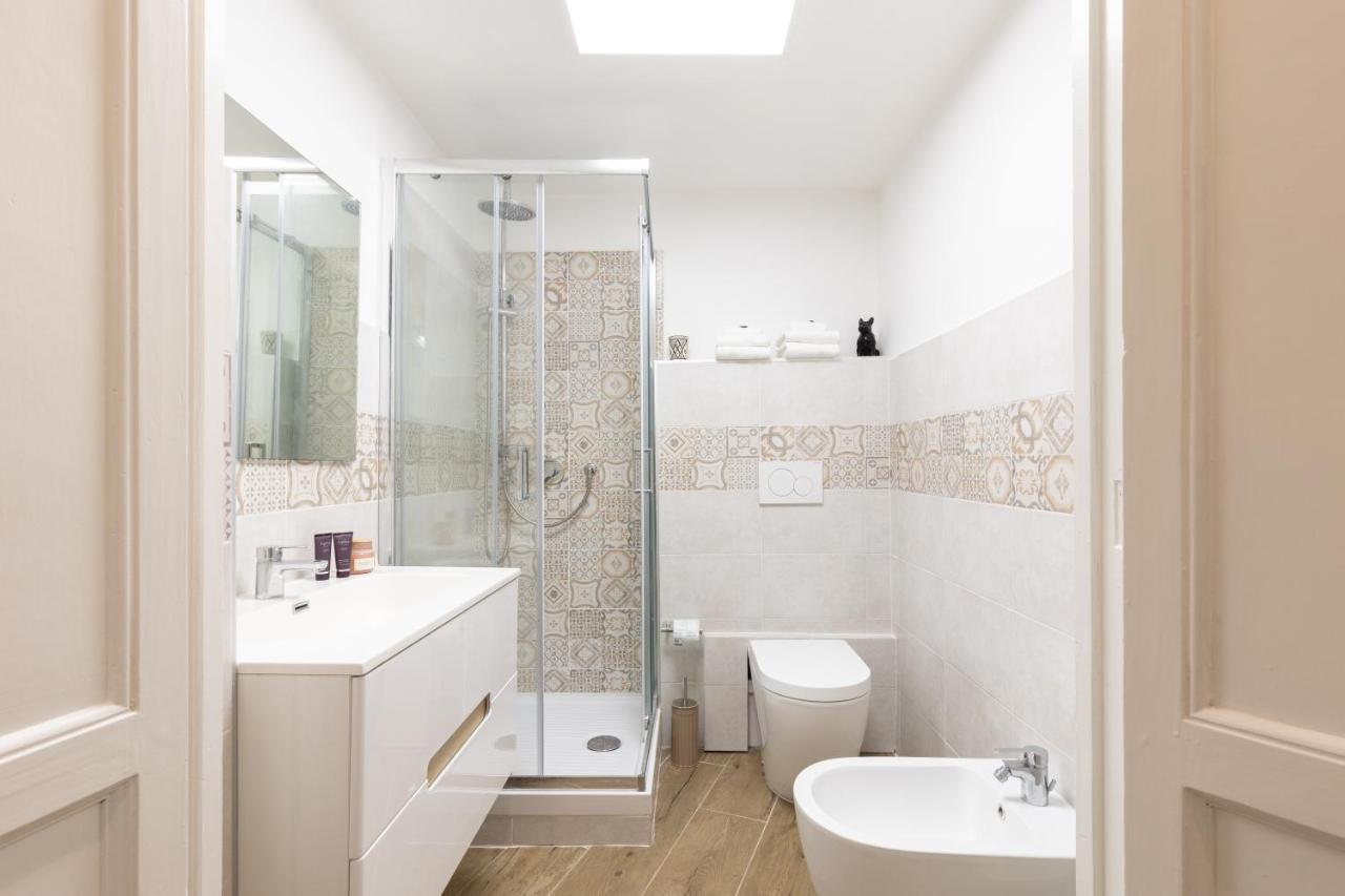 Gentile Suites - Private Rooms Рим Экстерьер фото